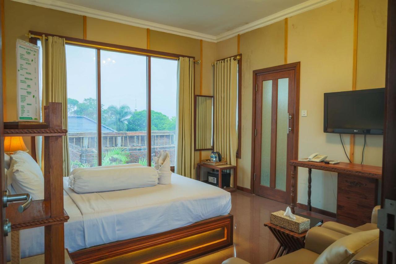 Family Hotel Gradia 2 Batu  Ngoại thất bức ảnh