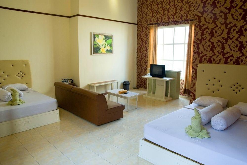 Family Hotel Gradia 2 Batu  Ngoại thất bức ảnh