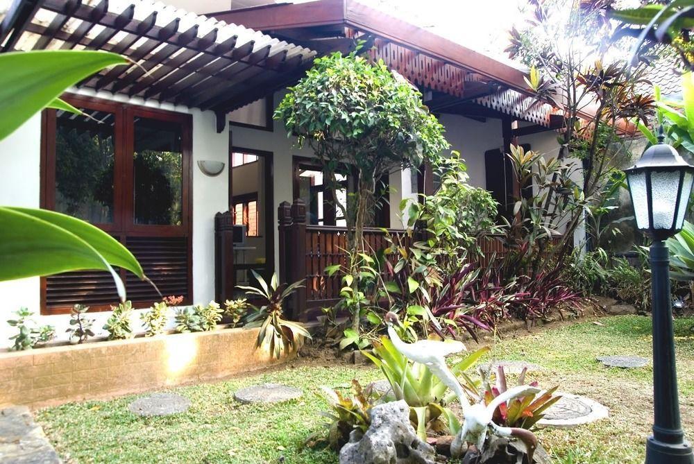 Family Hotel Gradia 2 Batu  Ngoại thất bức ảnh
